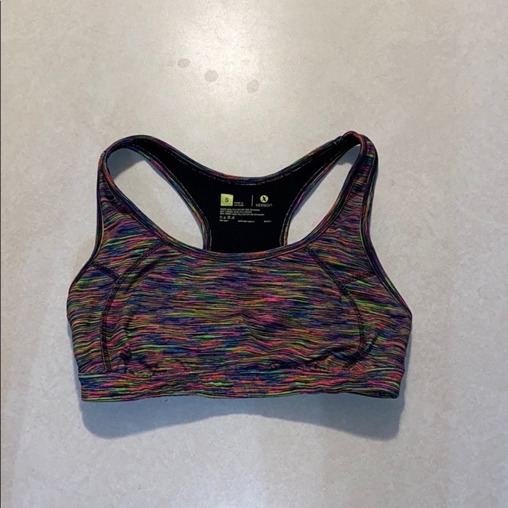 sports bra